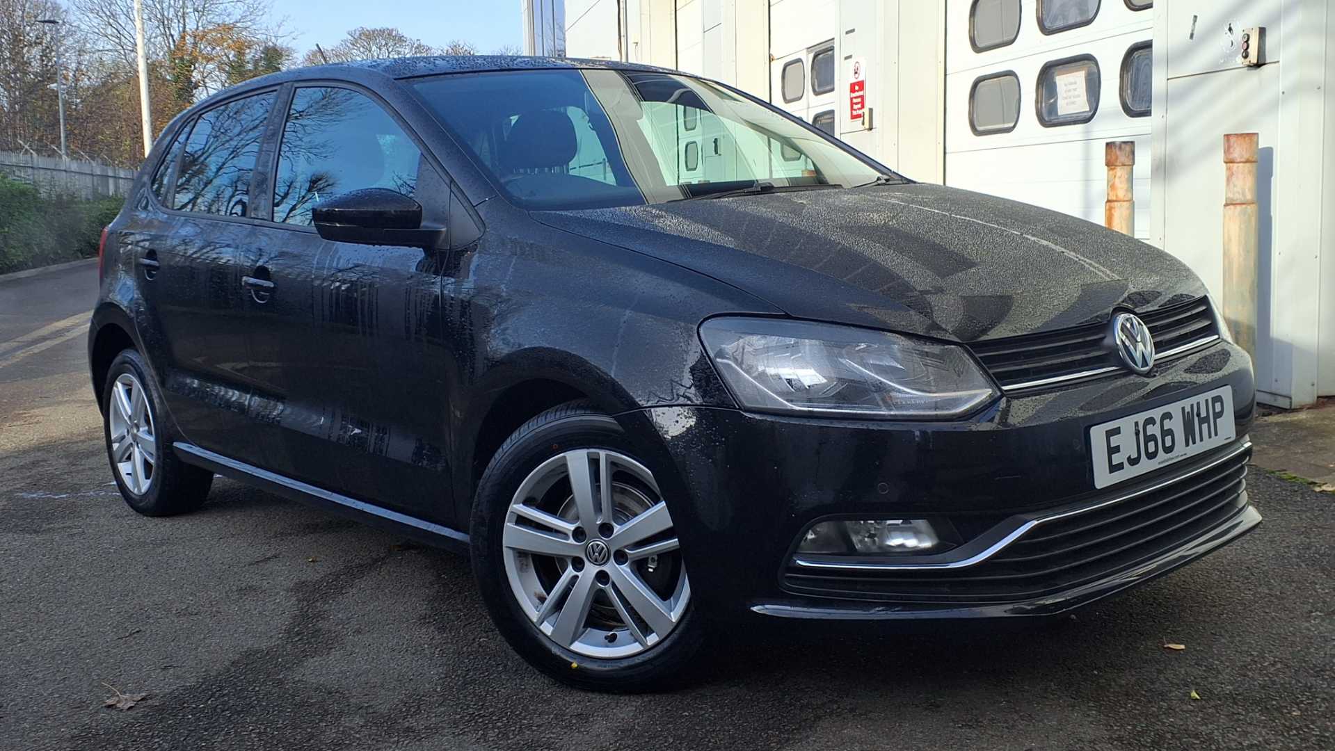 Main listing image - Volkswagen Polo