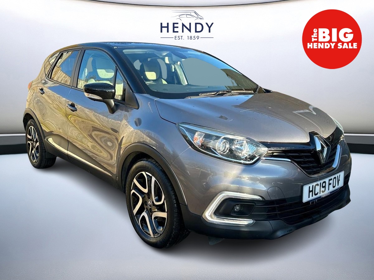 Main listing image - Renault Captur