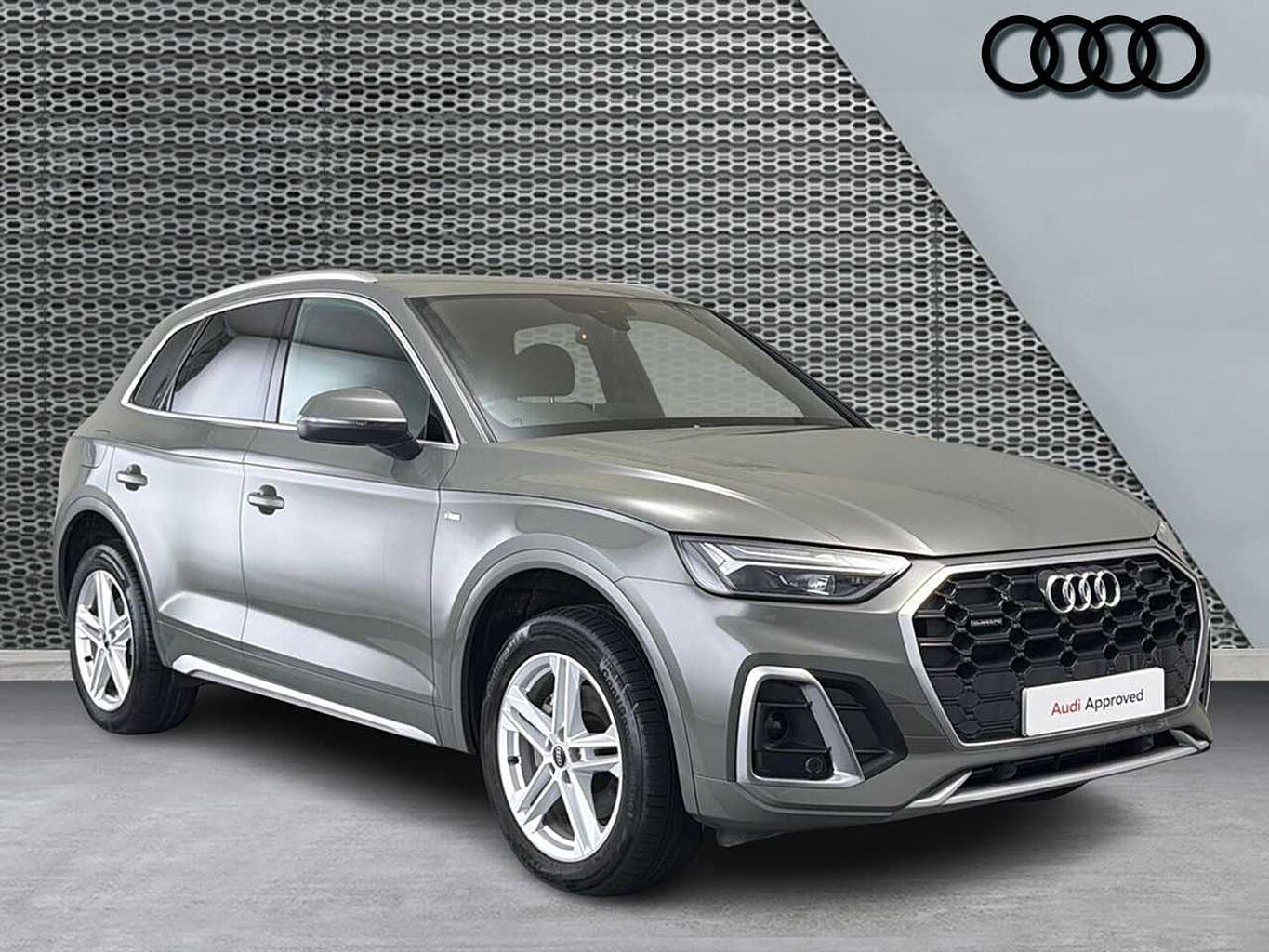 Main listing image - Audi Q5