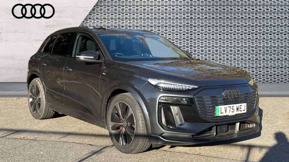 Main listing image - Audi Q6 e-tron