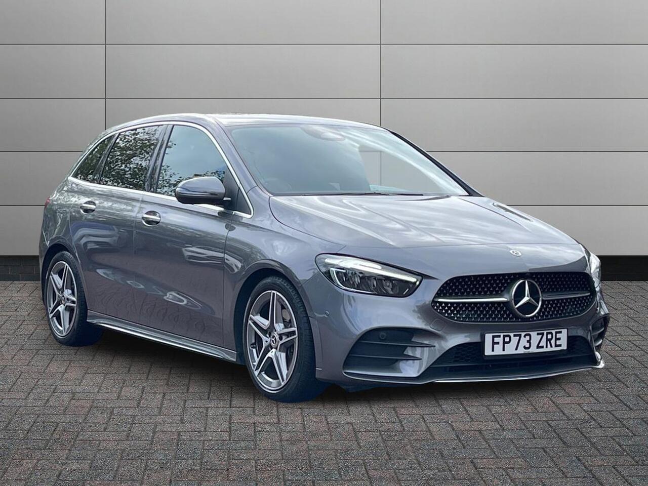 Main listing image - Mercedes-Benz B-Class