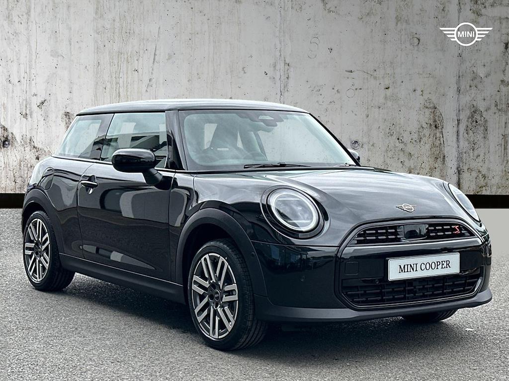 Main listing image - MINI Hatchback