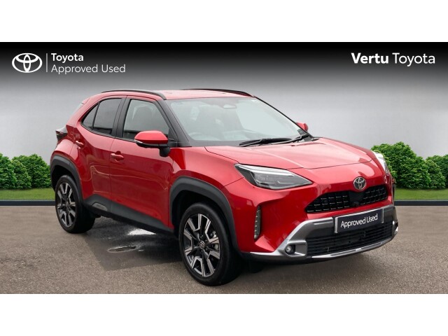 Main listing image - Toyota Yaris Cross