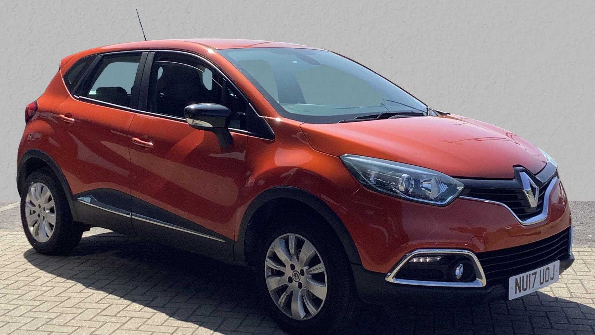 Main listing image - Renault Captur
