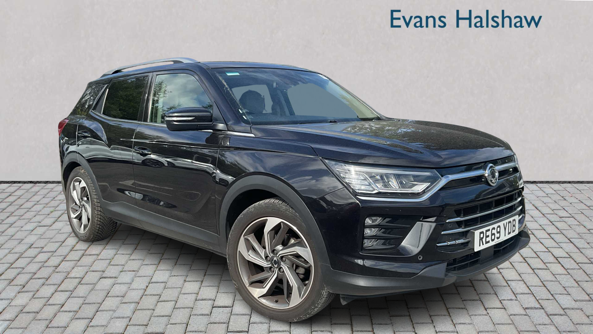 Main listing image - SsangYong Korando