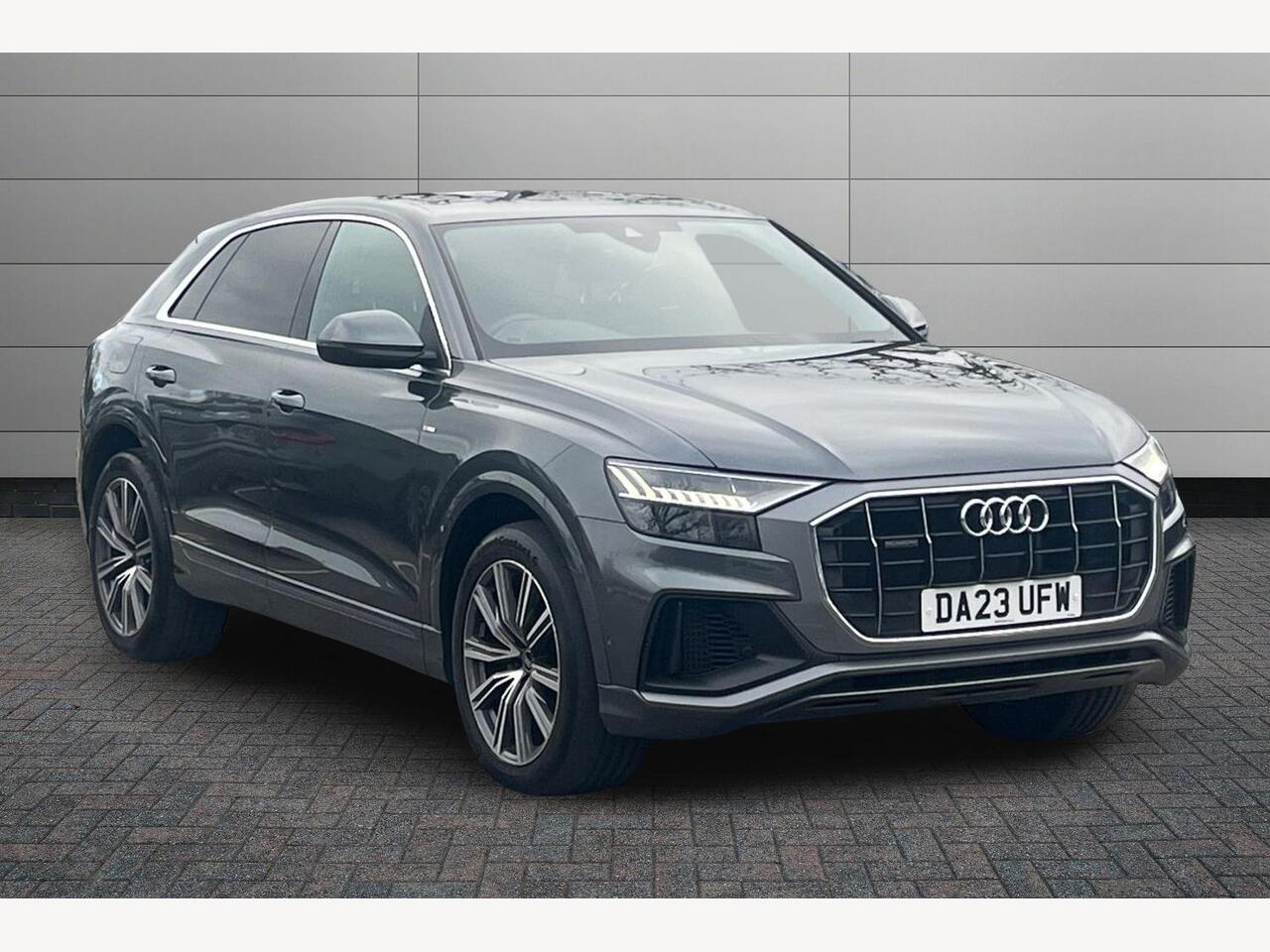 Main listing image - Audi Q8