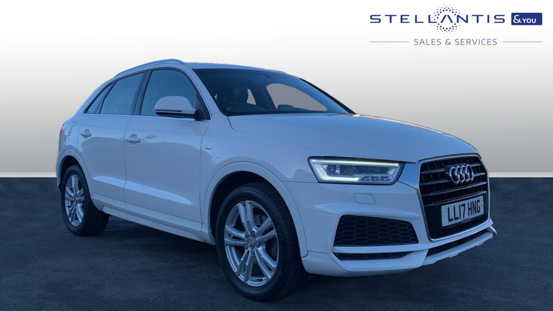 Main listing image - Audi Q3