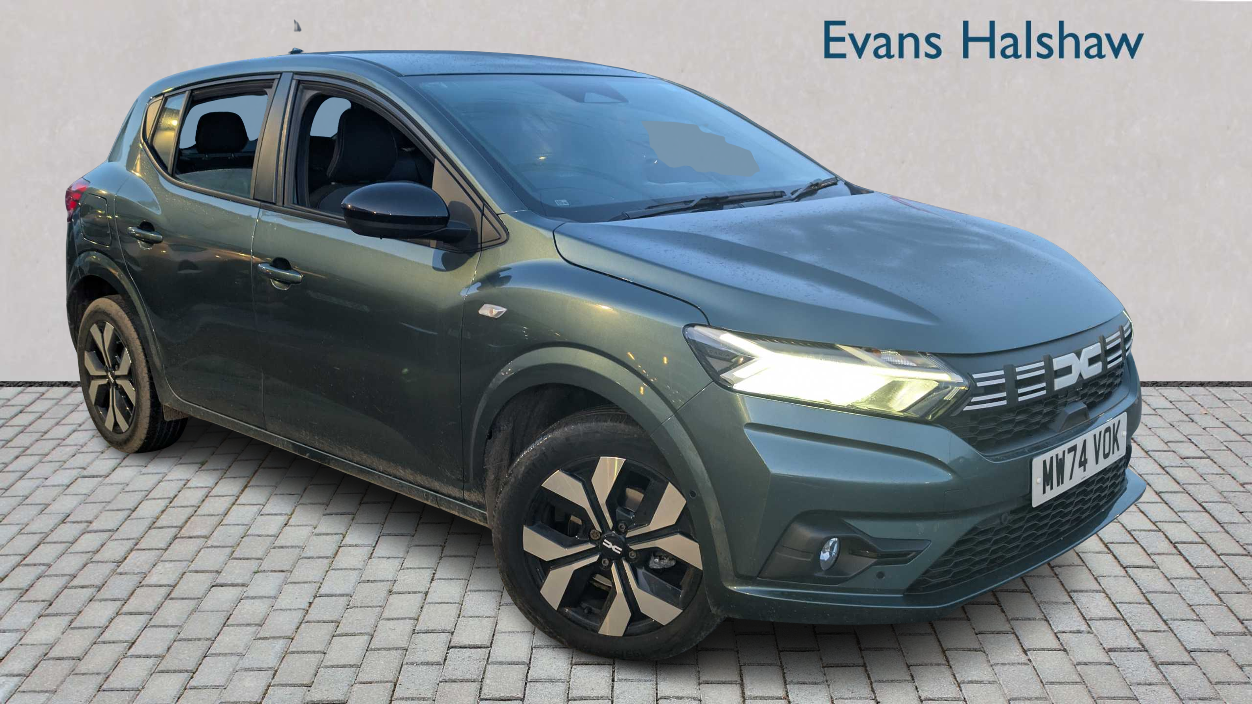 Main listing image - Dacia Sandero