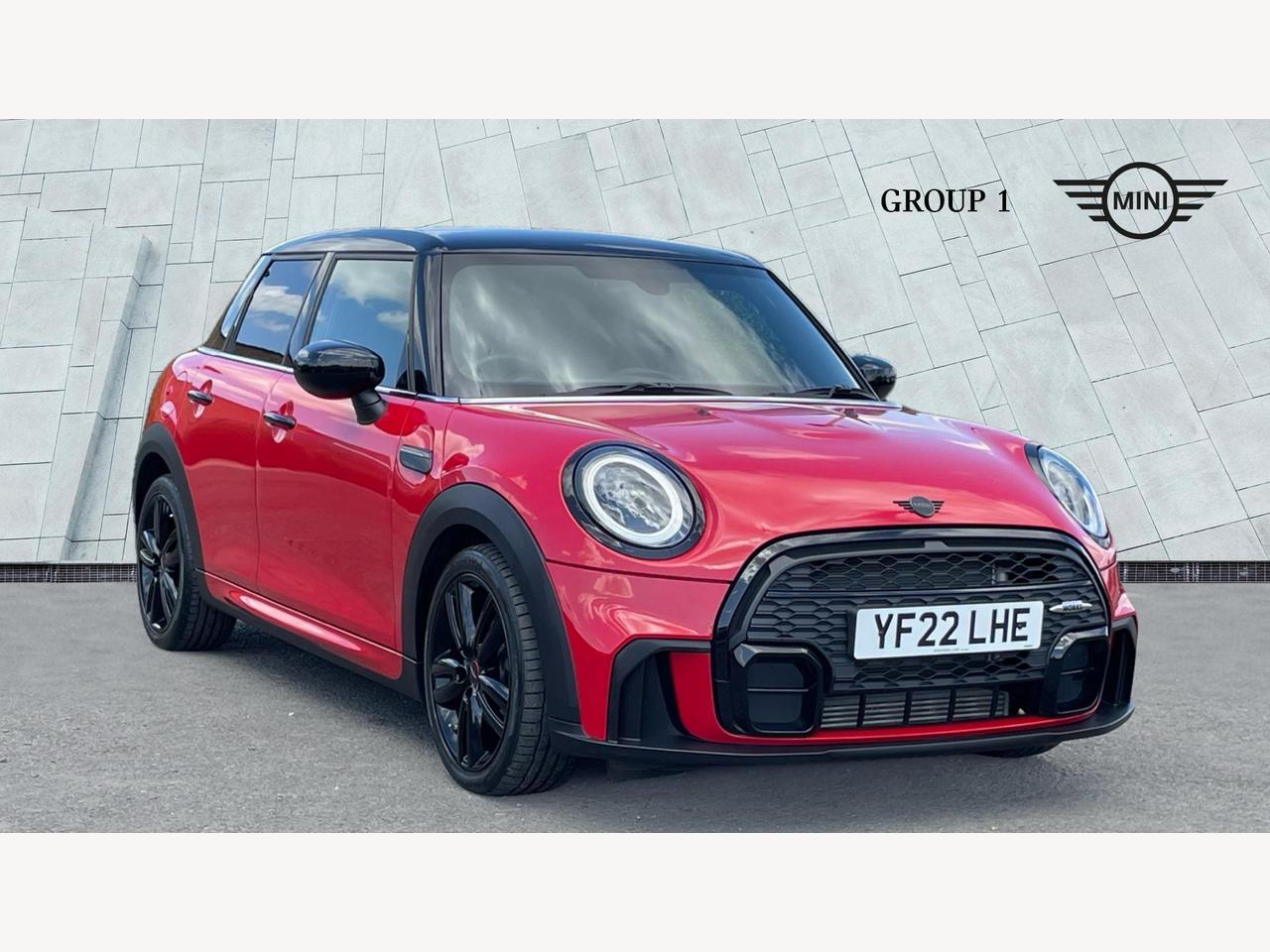 Main listing image - MINI Hatchback 5dr