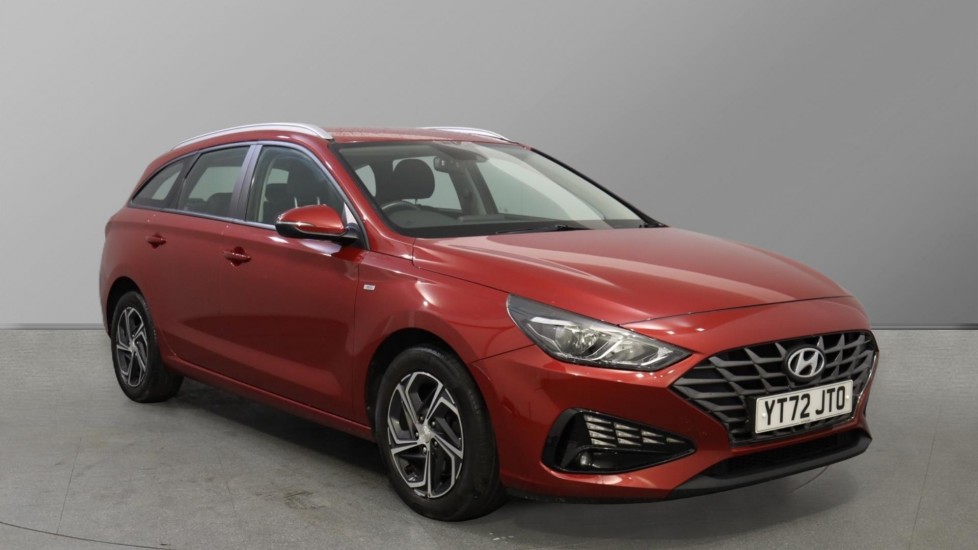 Main listing image - Hyundai i30 Tourer