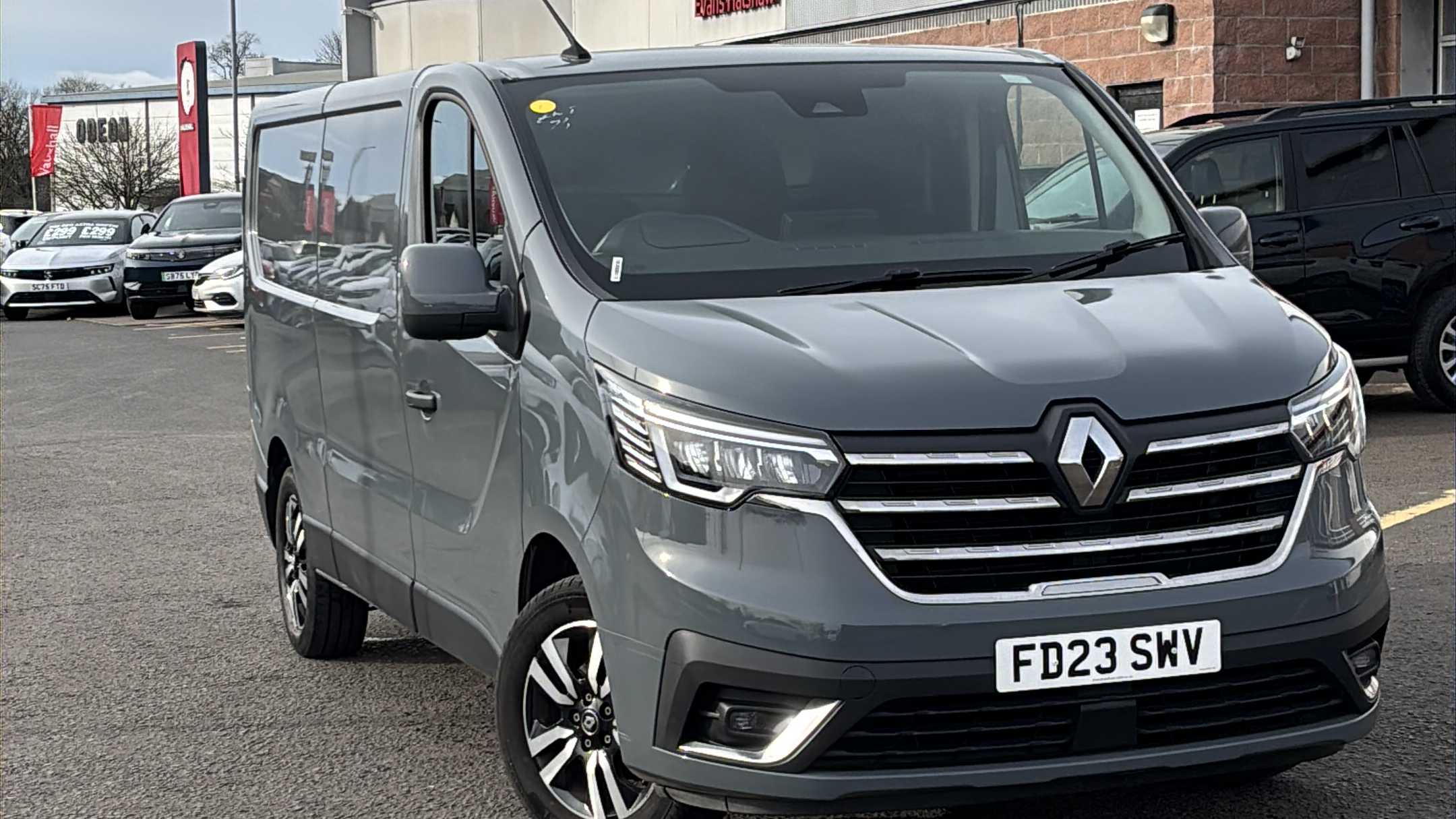 Main listing image - Renault Trafic