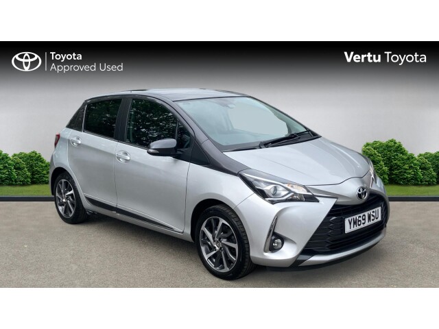 Main listing image - Toyota Yaris