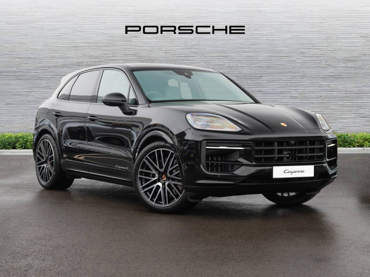 Main listing image - Porsche Cayenne