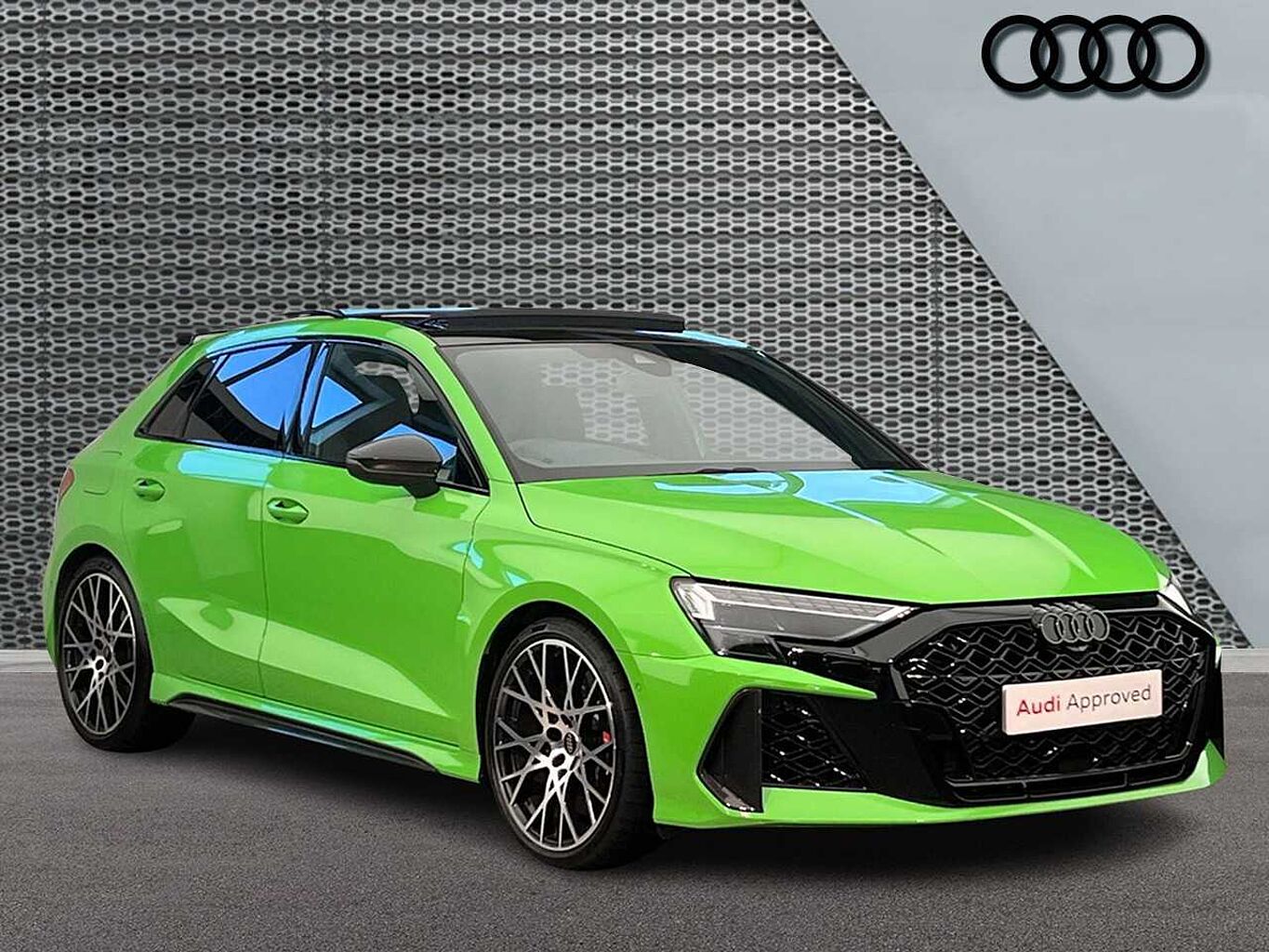 Main listing image - Audi RS3