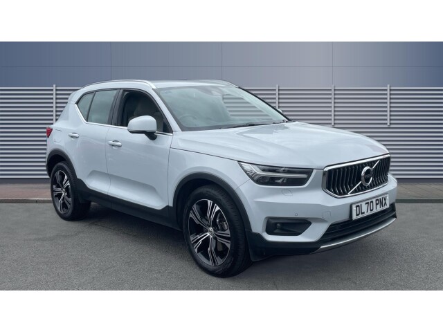 Main listing image - Volvo XC40