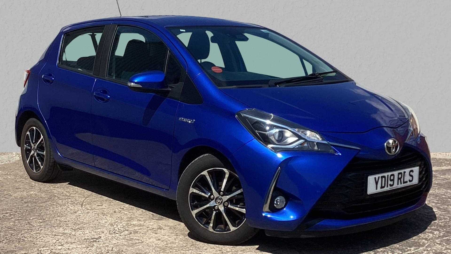 Main listing image - Toyota Yaris