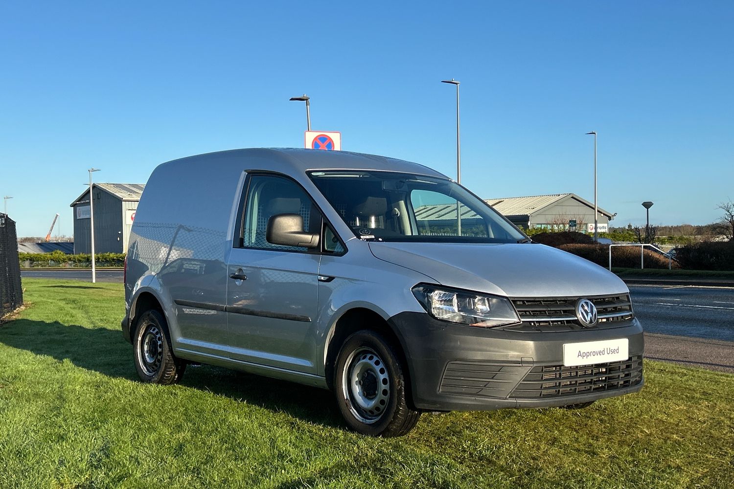 Main listing image - Volkswagen Caddy