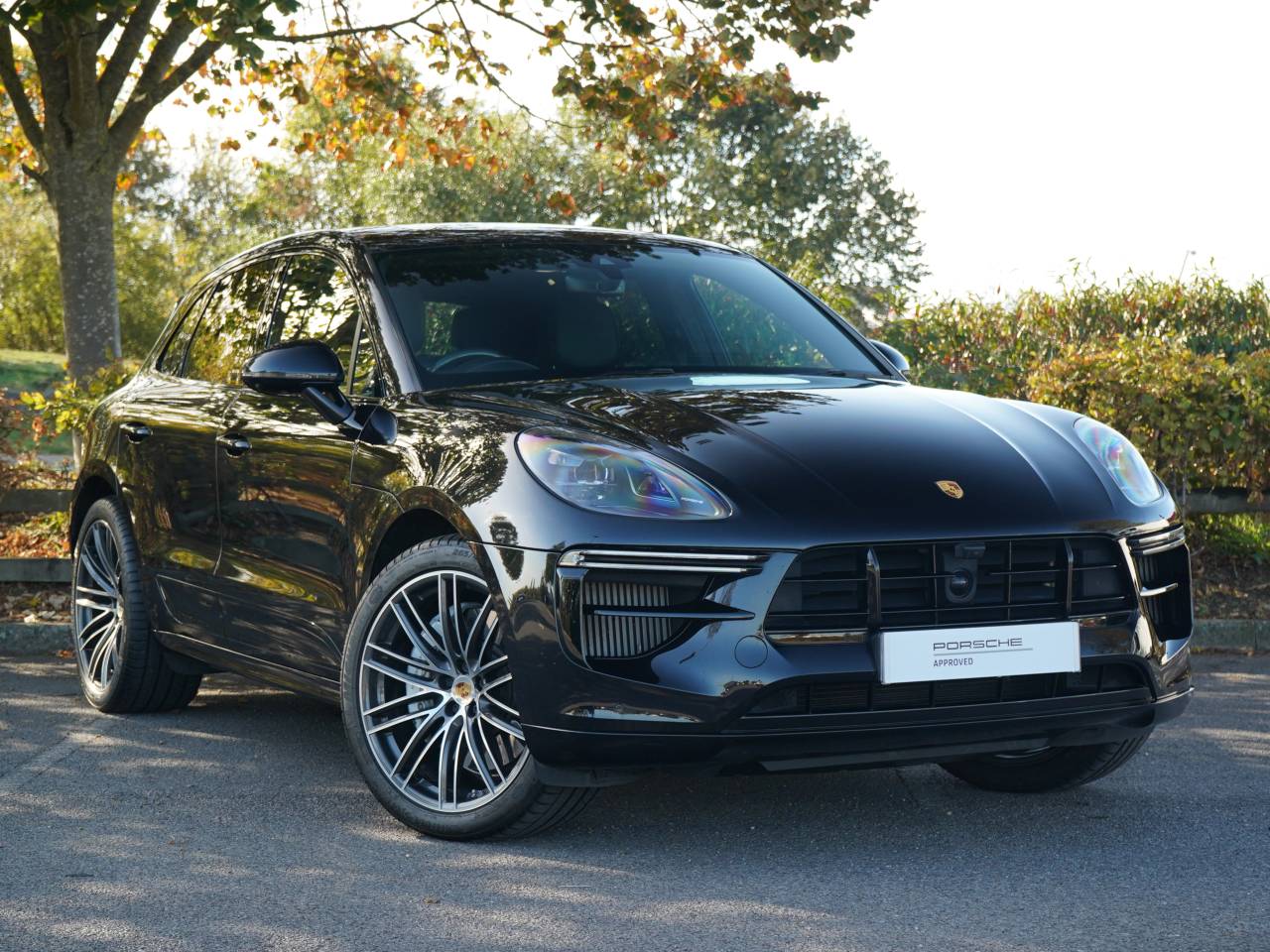 Main listing image - Porsche Macan