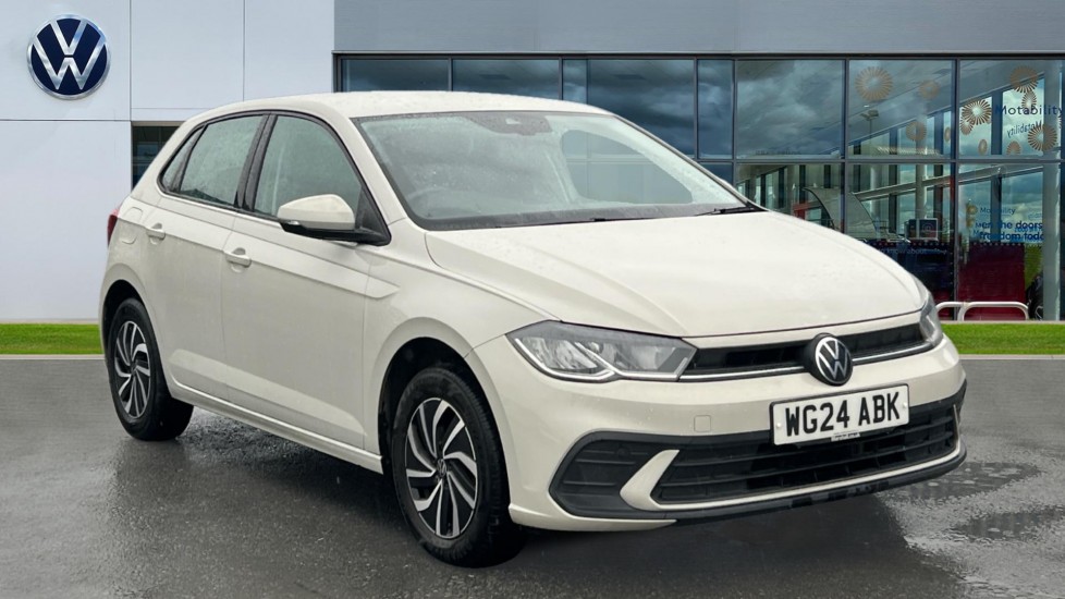 Main listing image - Volkswagen Polo