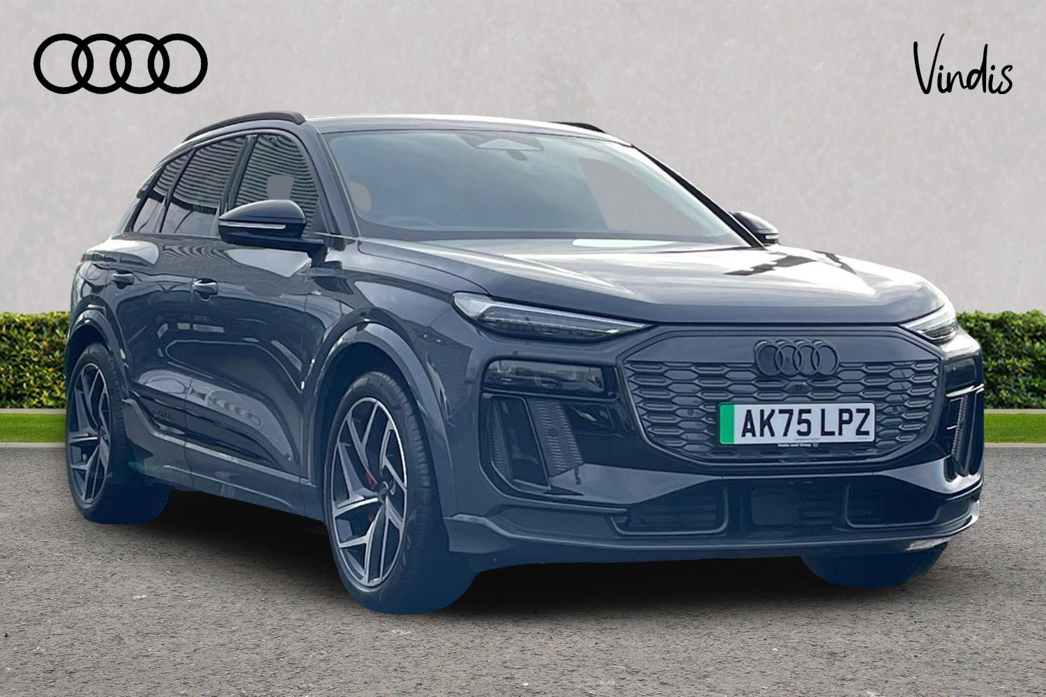 Main listing image - Audi Q6 e-tron