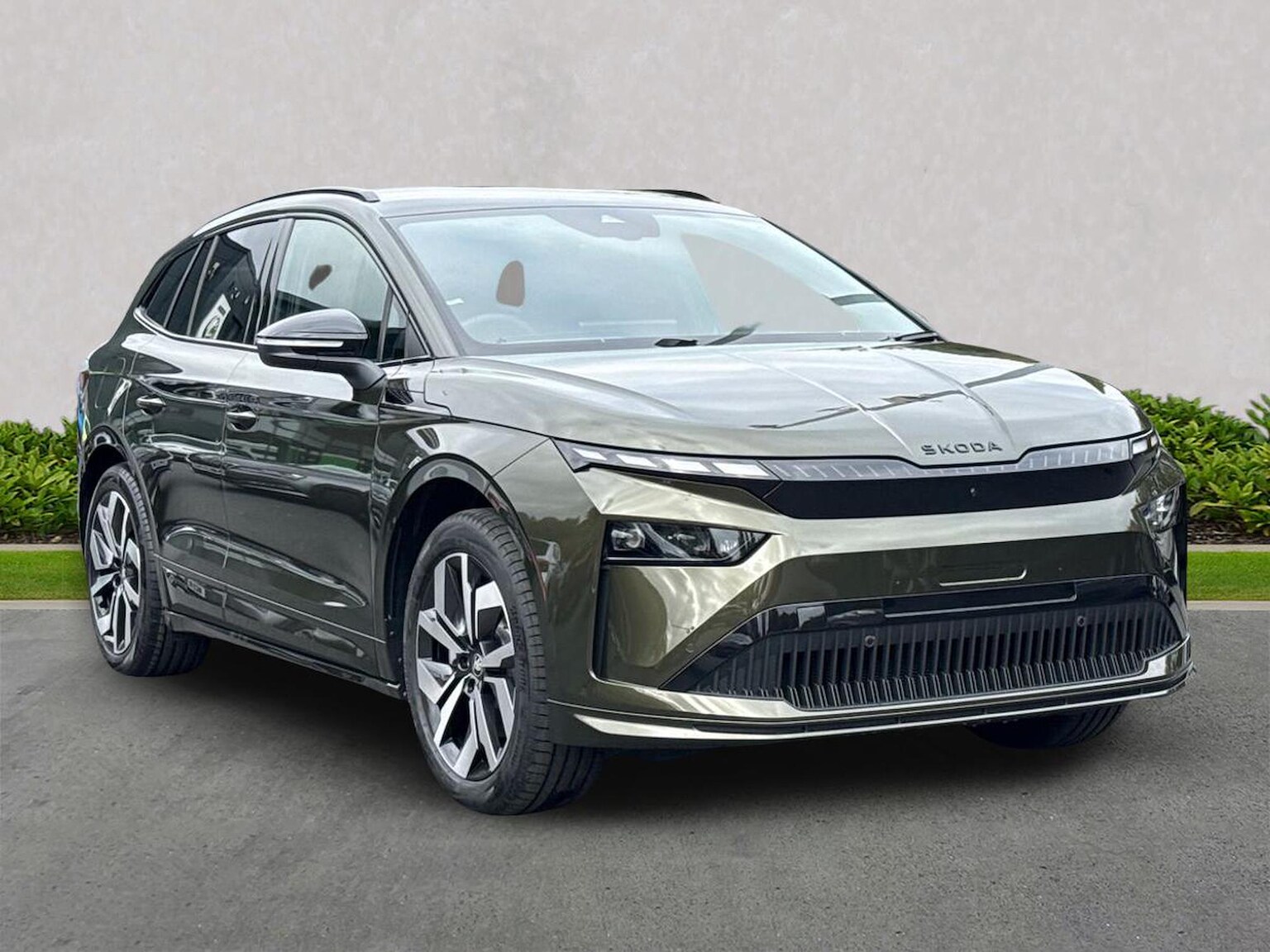 Main listing image - Skoda Enyaq