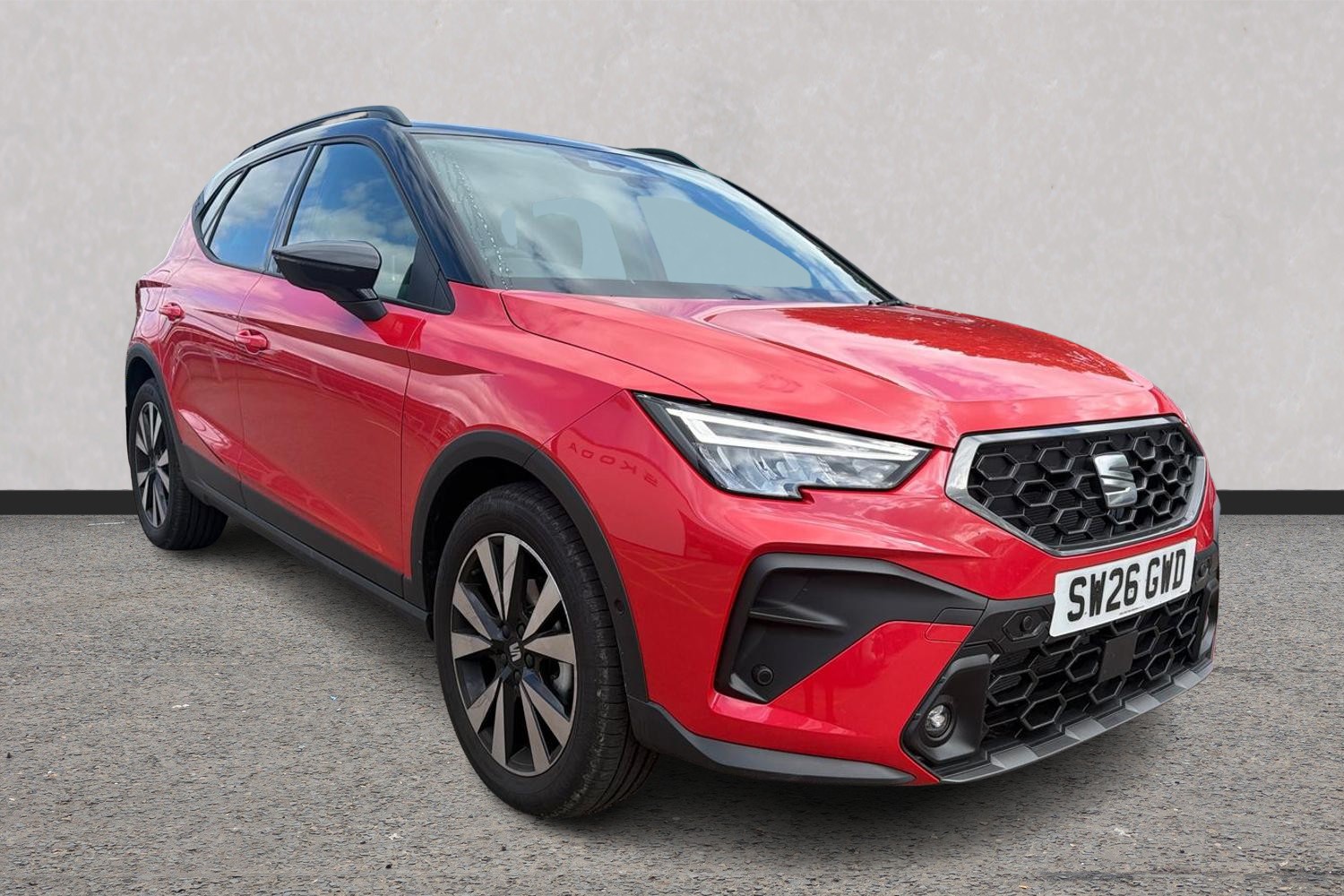Main listing image - SEAT Arona