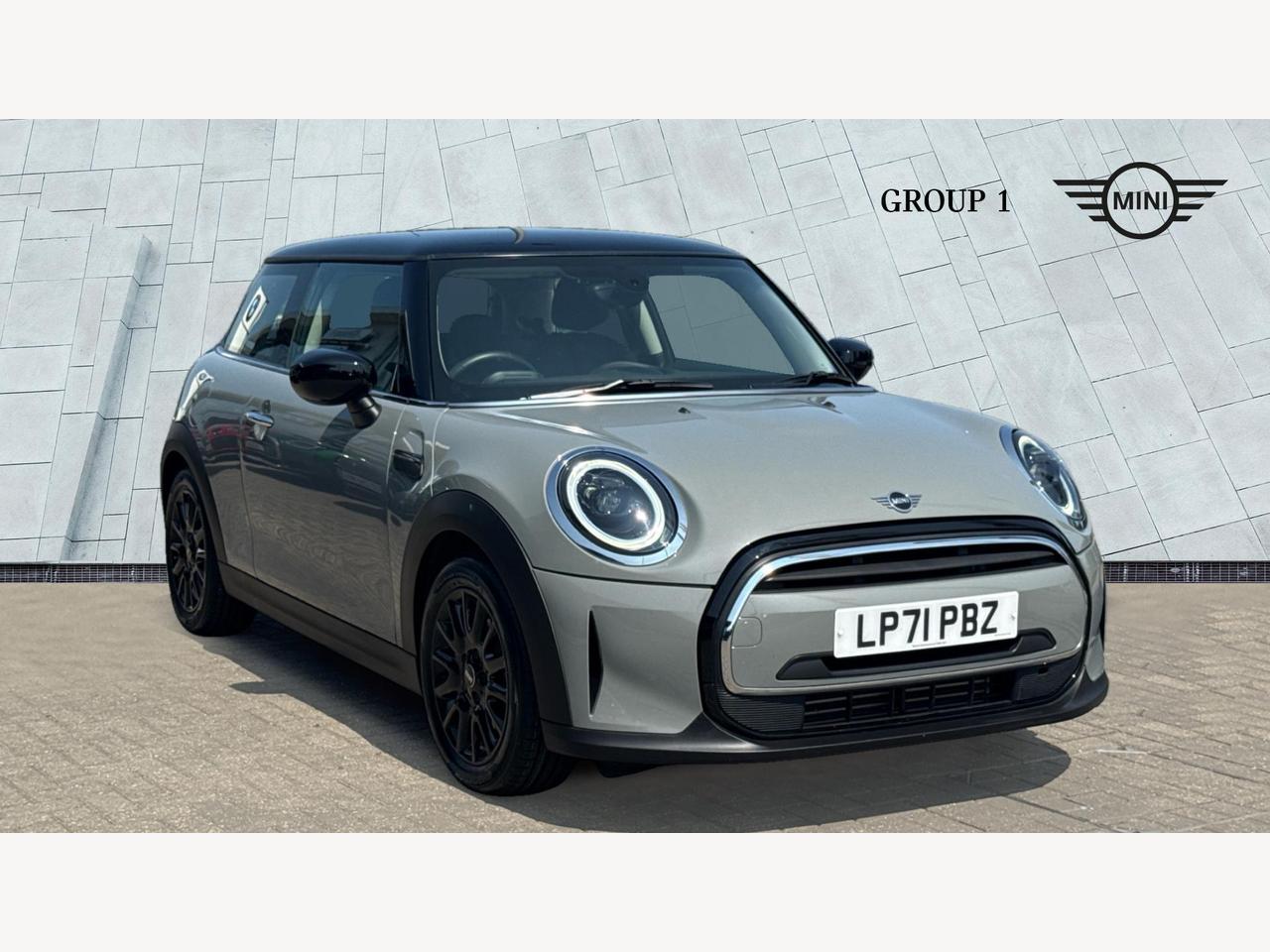 Main listing image - MINI Hatchback