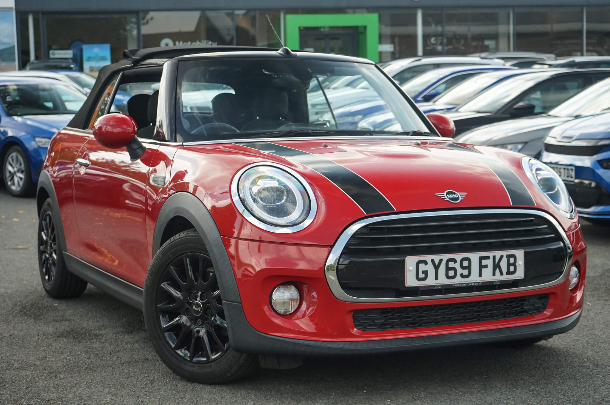 Main listing image - MINI Convertible