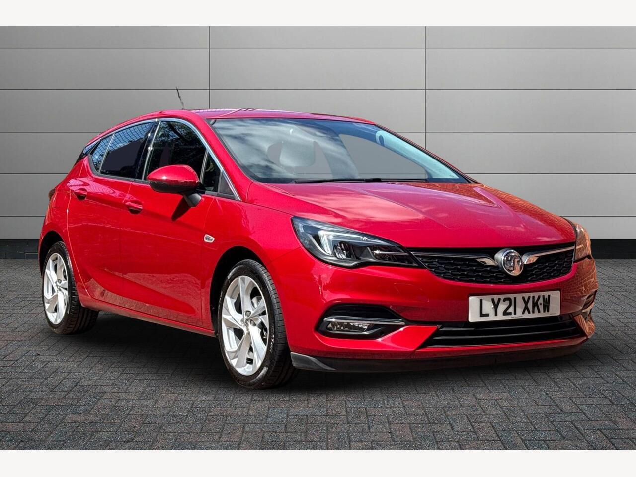 Main listing image - Vauxhall Astra