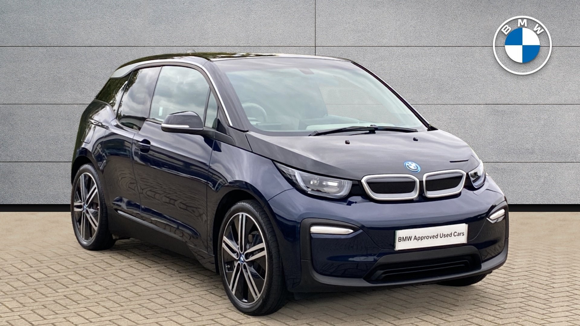 Main listing image - BMW i3