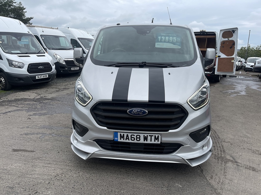 Main listing image - Ford Transit Custom