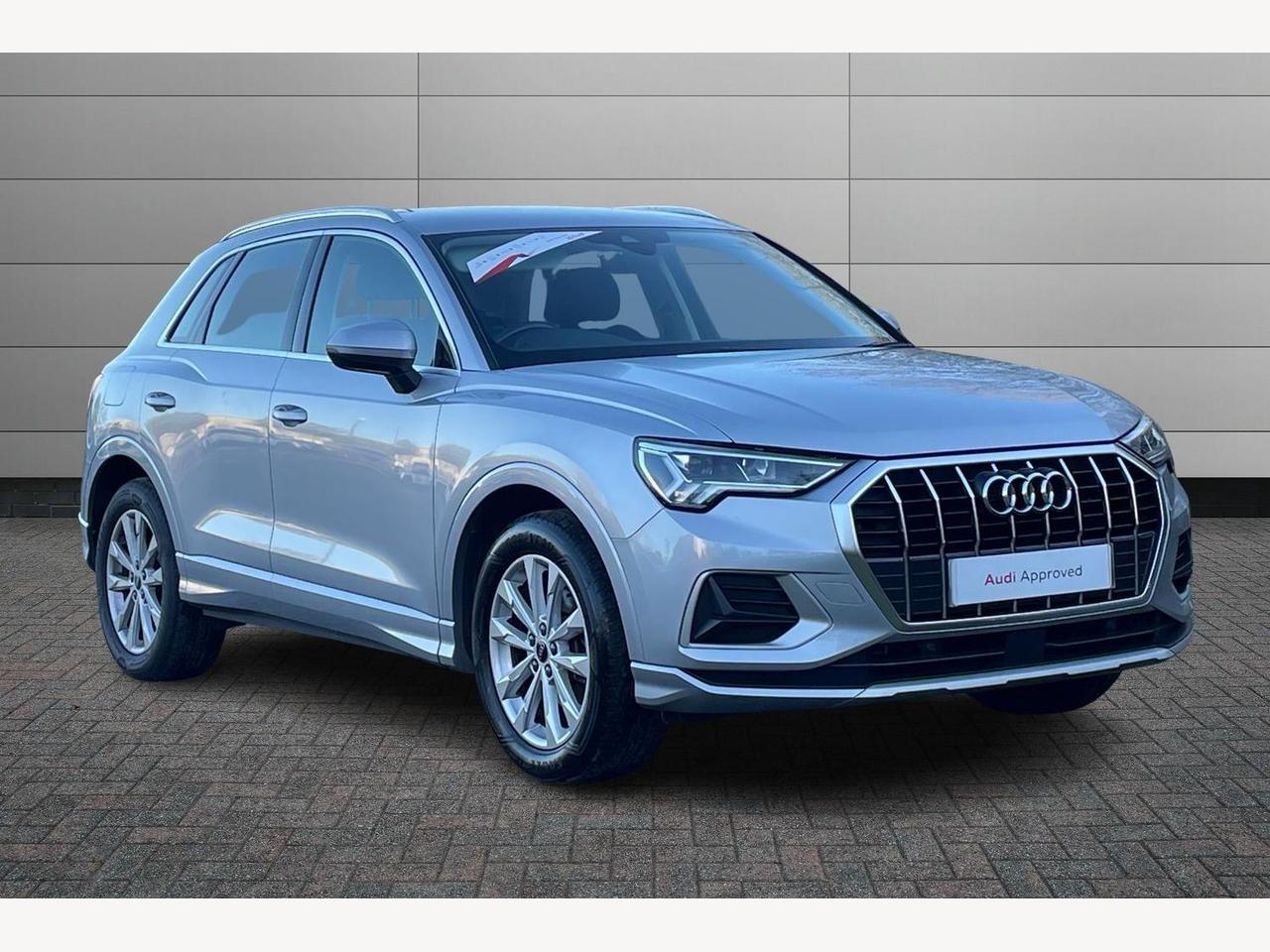 Main listing image - Audi Q3