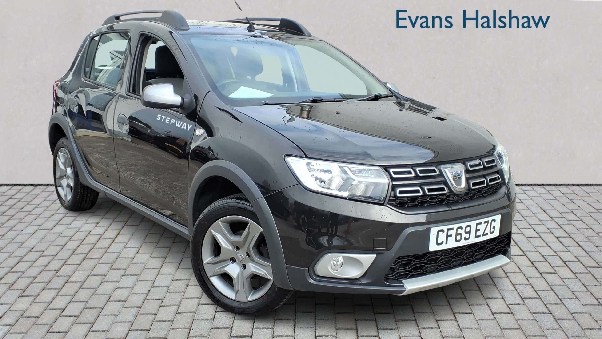 Main listing image - Dacia Sandero Stepway