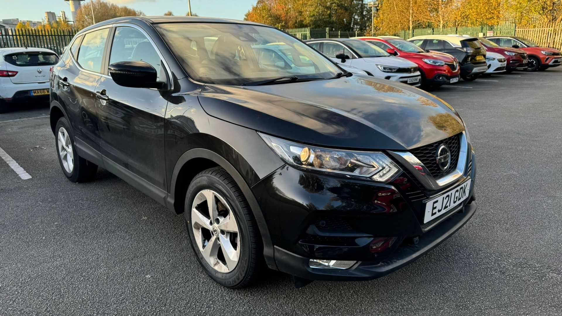 Main listing image - Nissan Qashqai