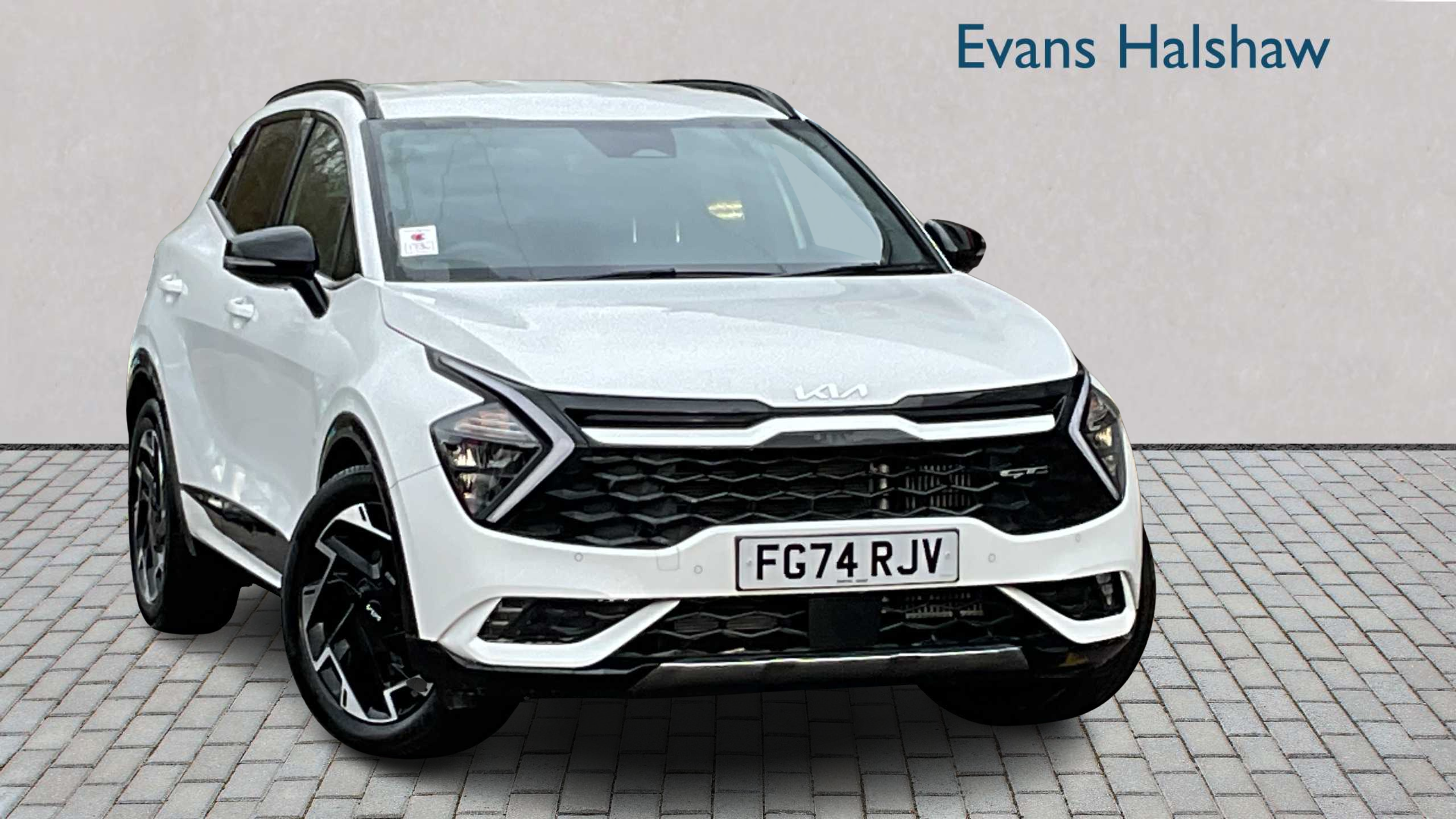 Main listing image - Kia Sportage