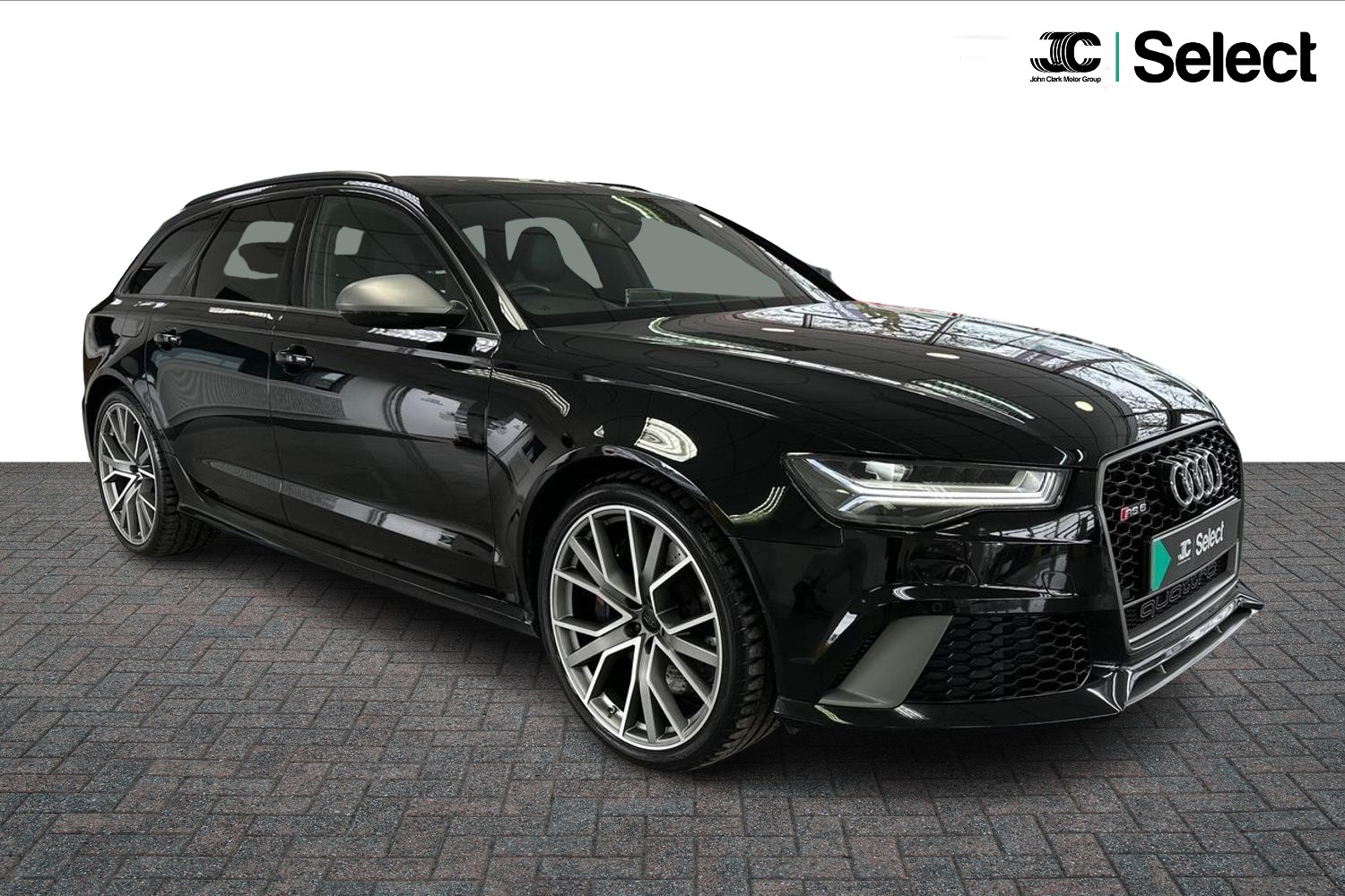 Main listing image - Audi RS6