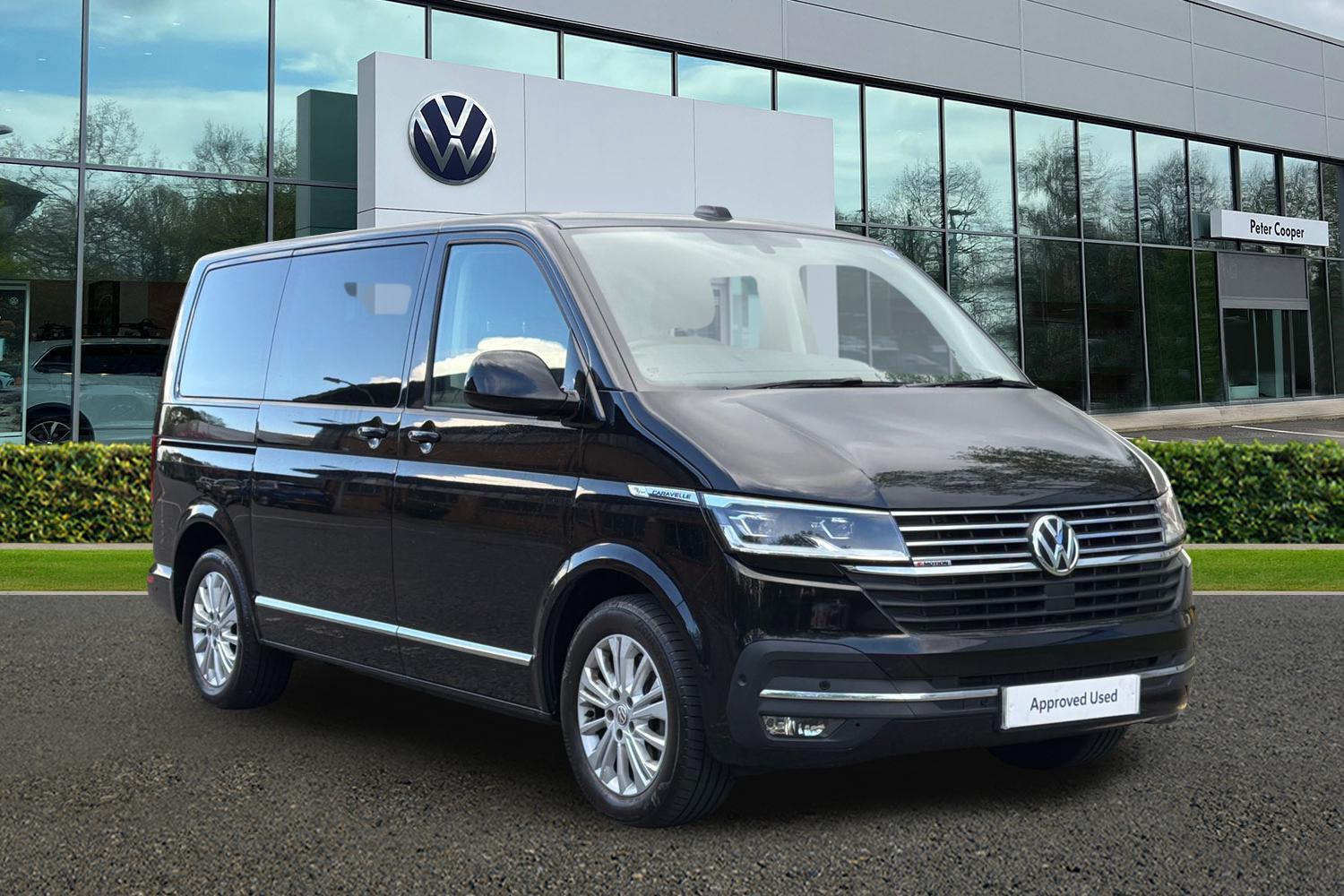 Main listing image - Volkswagen Caravelle