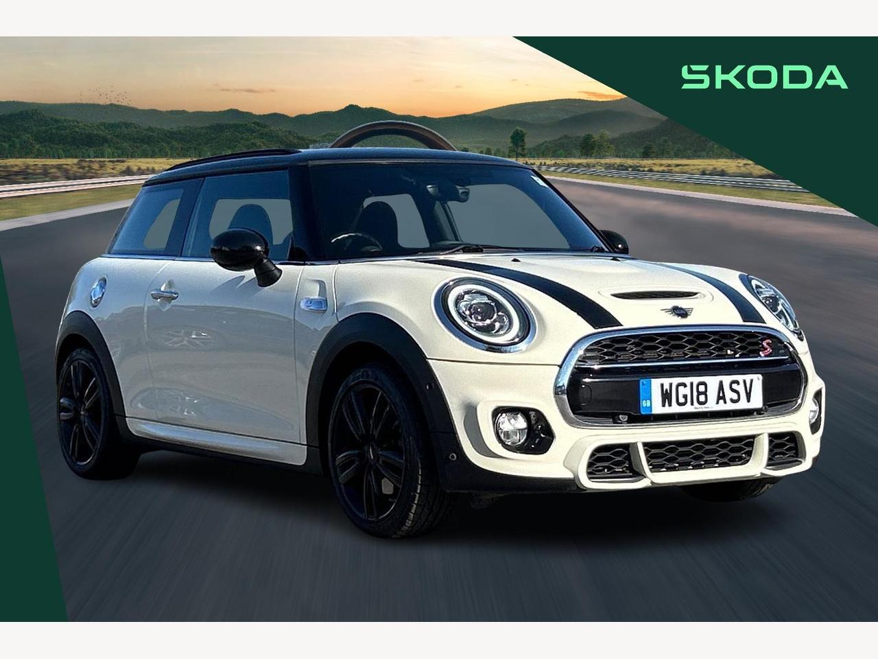 Main listing image - MINI Hatchback