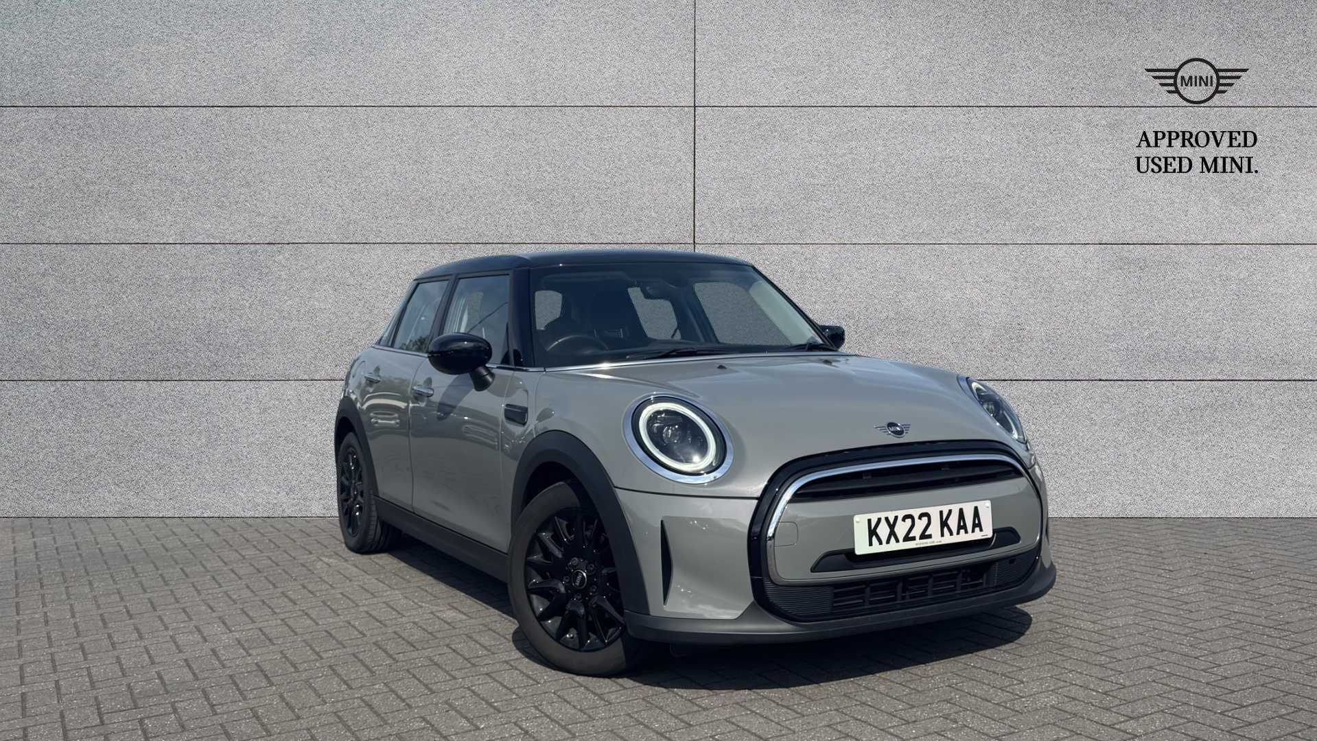 Main listing image - MINI Hatchback 5dr