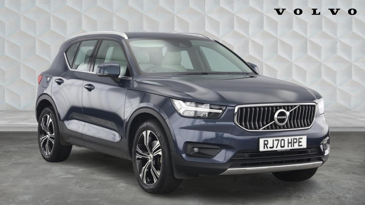 Main listing image - Volvo XC40