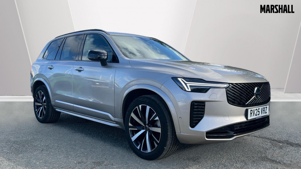 Main listing image - Volvo XC90
