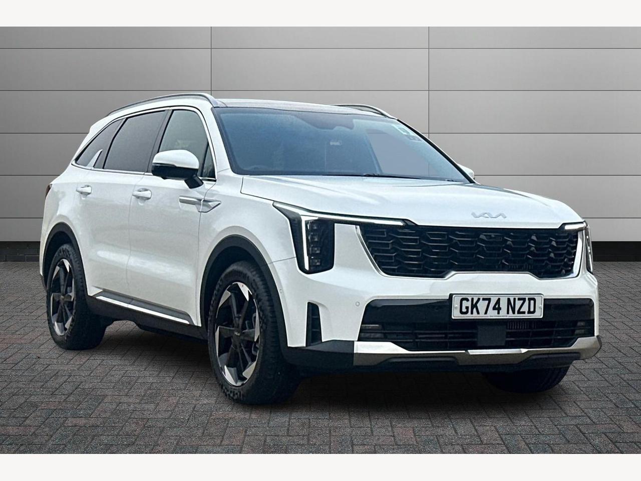 Main listing image - Kia Sorento