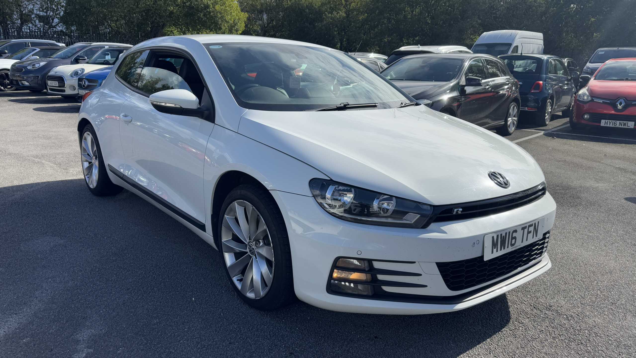 Main listing image - Volkswagen Scirocco