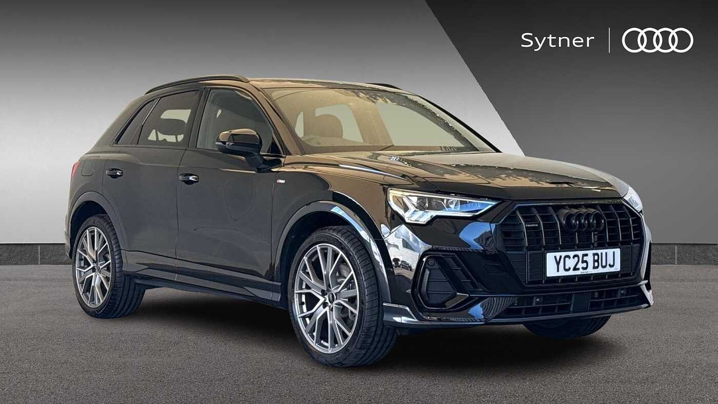 Main listing image - Audi Q3