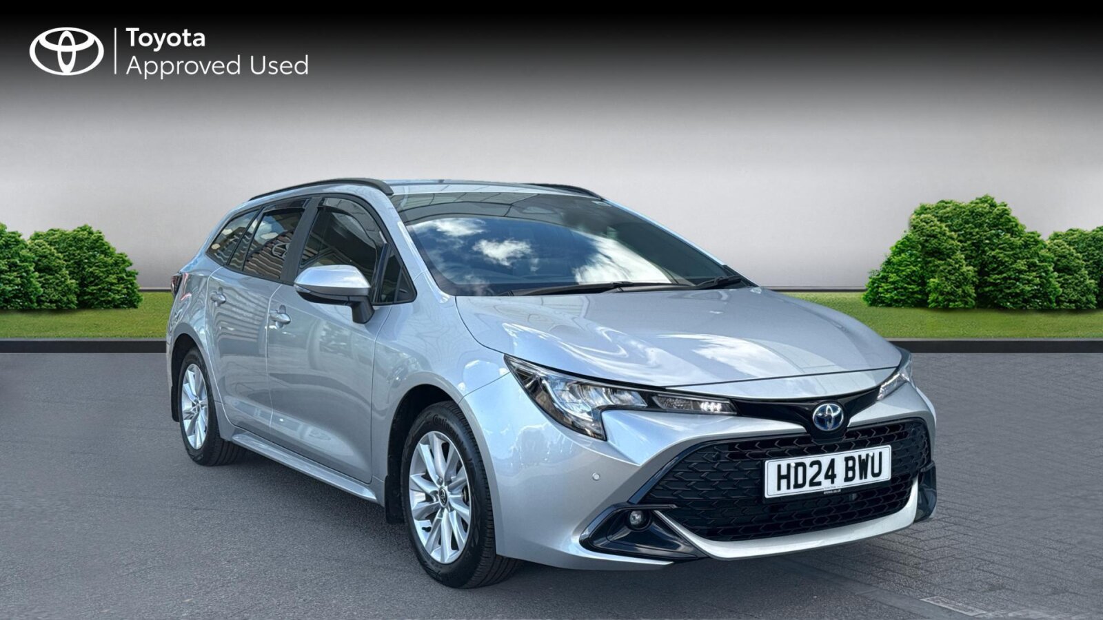 Main listing image - Toyota Corolla Touring Sport