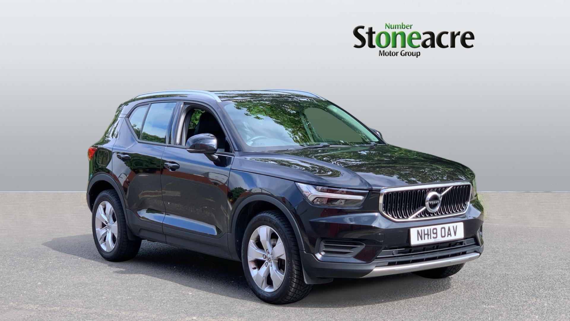 Main listing image - Volvo XC40