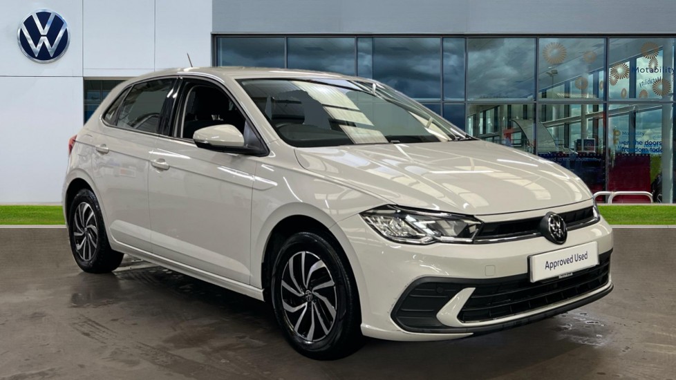 Main listing image - Volkswagen Polo
