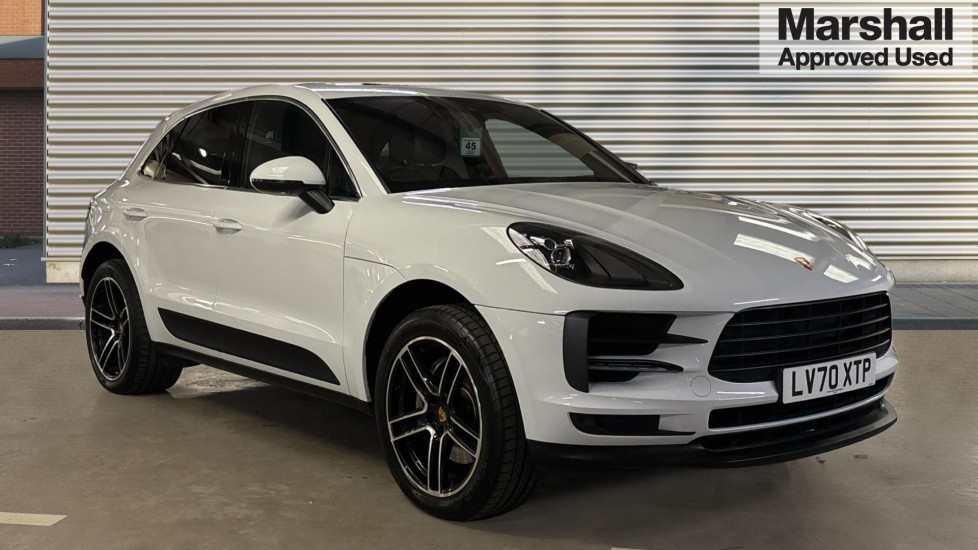 Main listing image - Porsche Macan