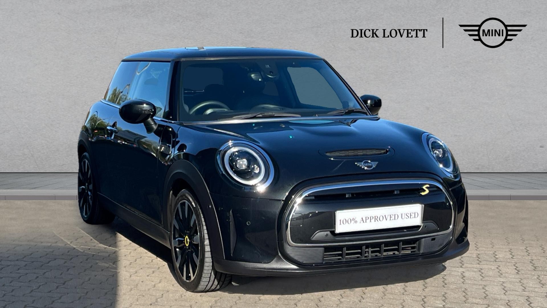 Main listing image - MINI Electric