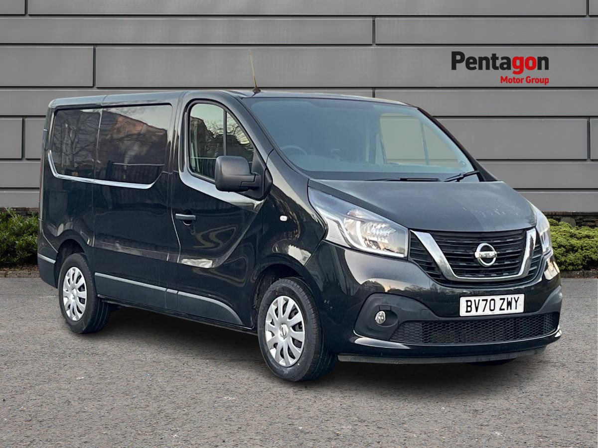 Main listing image - Nissan NV300